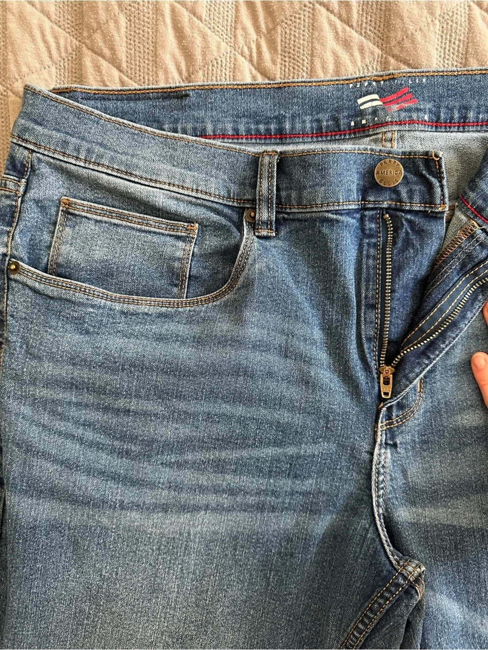 Perry Ellis America Men’s Medium Wash Stretch Jeans Size 36x32